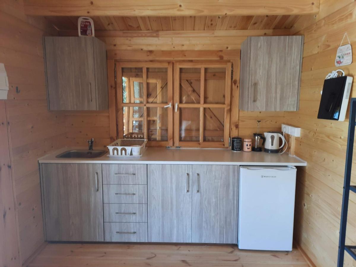 Cyprus Glamping Park Hotel Agios Theodoros Bagian luar foto
