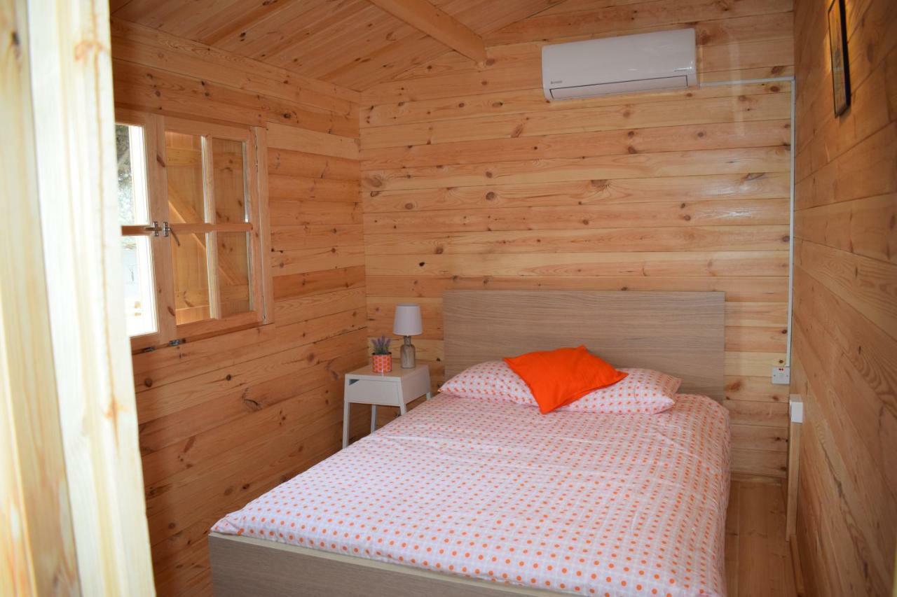 Cyprus Glamping Park Hotel Agios Theodoros Bagian luar foto